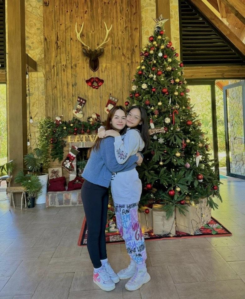 Những Rồng con nhà sao Việt tuổi 12 trổ mã xinh xắn, hot trên MXH không kém bố mẹ nổi tiếng-5