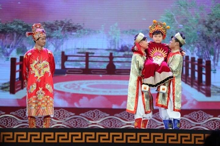 Nhận quà đặc biệt từ Táo Quân, Xuân Bắc bị con trai trách móc, hỏi xoáy-4