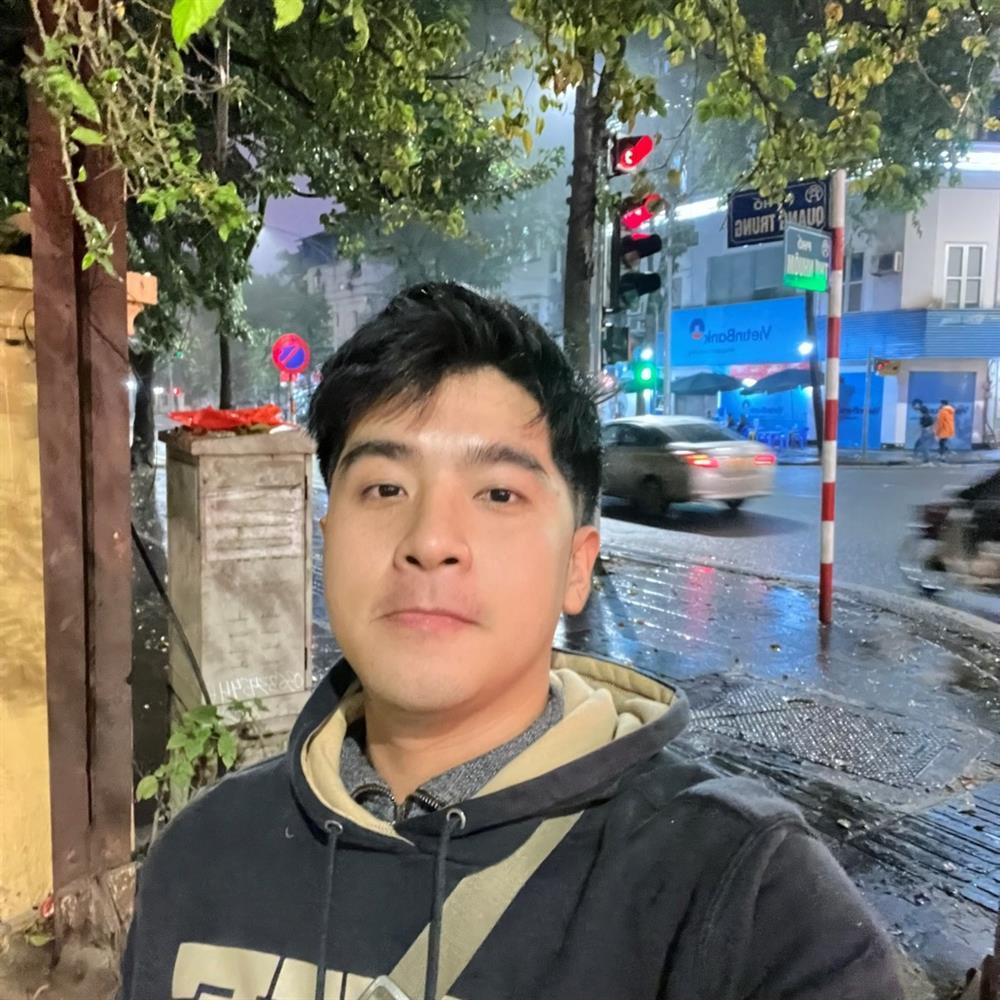 Ra Hà Nội chơi đúng dịp trời nồm đổ mồ hôi, khách TPHCM sốc nặng-1