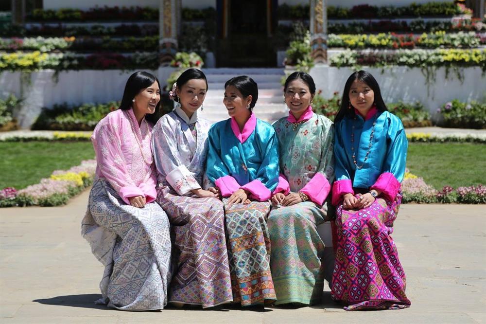 Em gái xinh đẹp, sống kín tiếng của Quốc vương Bhutan-7