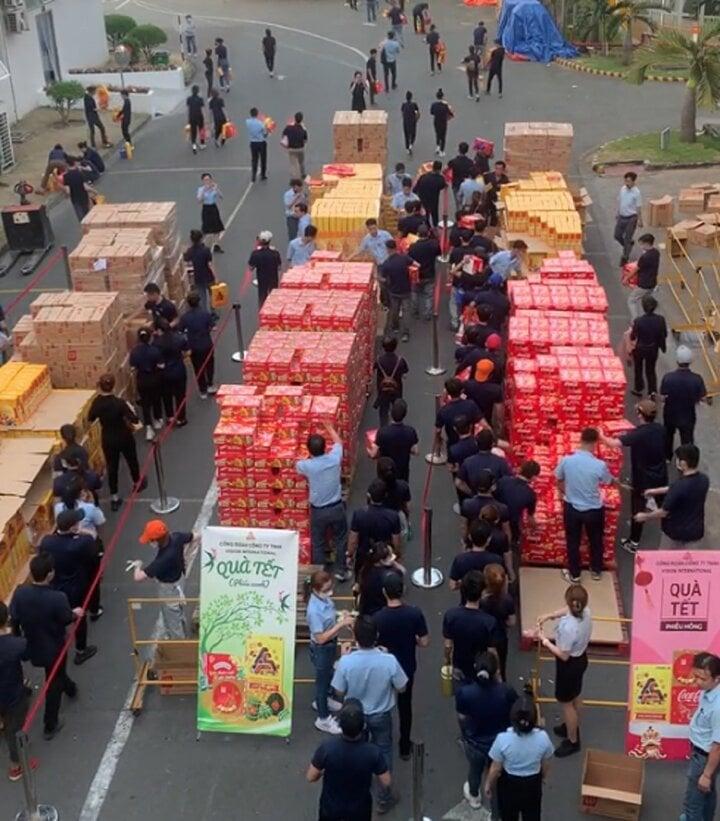 Muôn kiểu thưởng Tết Giáp Thìn độc lạ khiến dân mạng trầm trồ-3