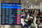 Hơn 650 chuyến bay bị chậm giờ ở Tân Sơn Nhất do thời tiết