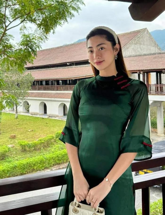 Danh tính 2 mỹ nhân múa lân gây sốt mạng xã hội là 2 nàng hoa hậu Việt đình đám?-3