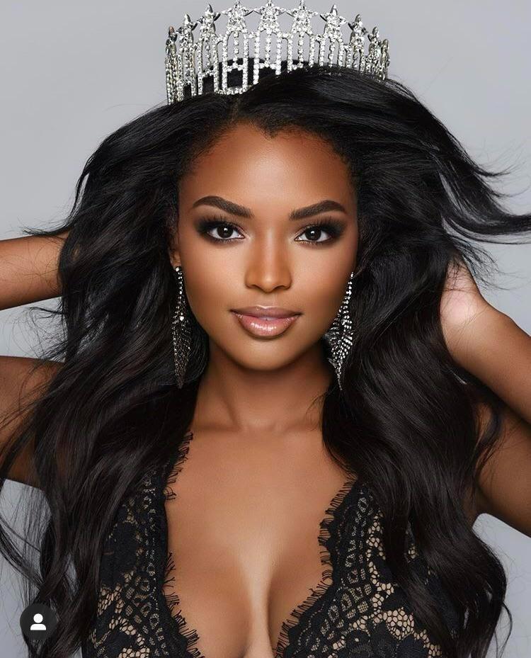 Nội bộ Hoa hậu Mỹ lục đục-2