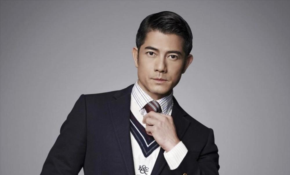 Thiên vương Quách Phú Thành đổ bệnh nặng, không thể đi máy bay khiến dân tình lo lắng-3