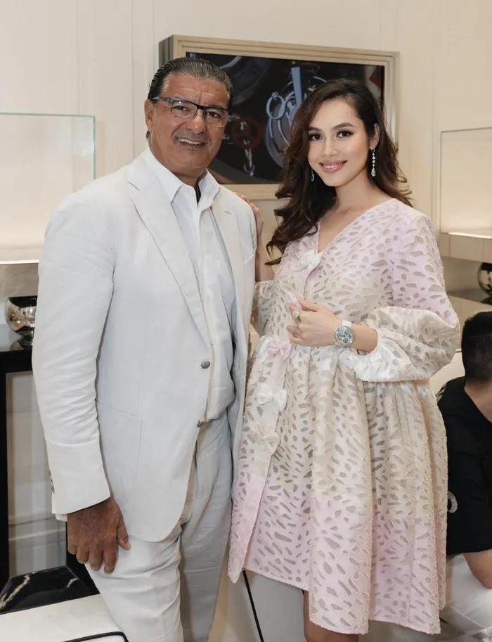 Á hậu đình đám Vbiz chính thức xác nhận mang thai con đầu lòng ở tuần 32, giấu kín danh tính bố đứa trẻ-1