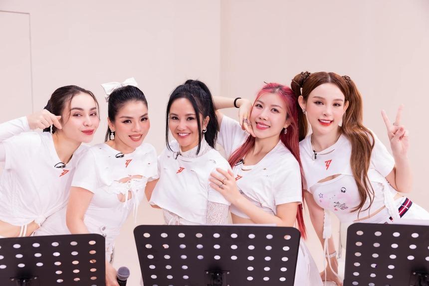 Toàn cảnh drama Chị đẹp: Lệ Quyên đạp gió, MLee rẽ sóng!-10