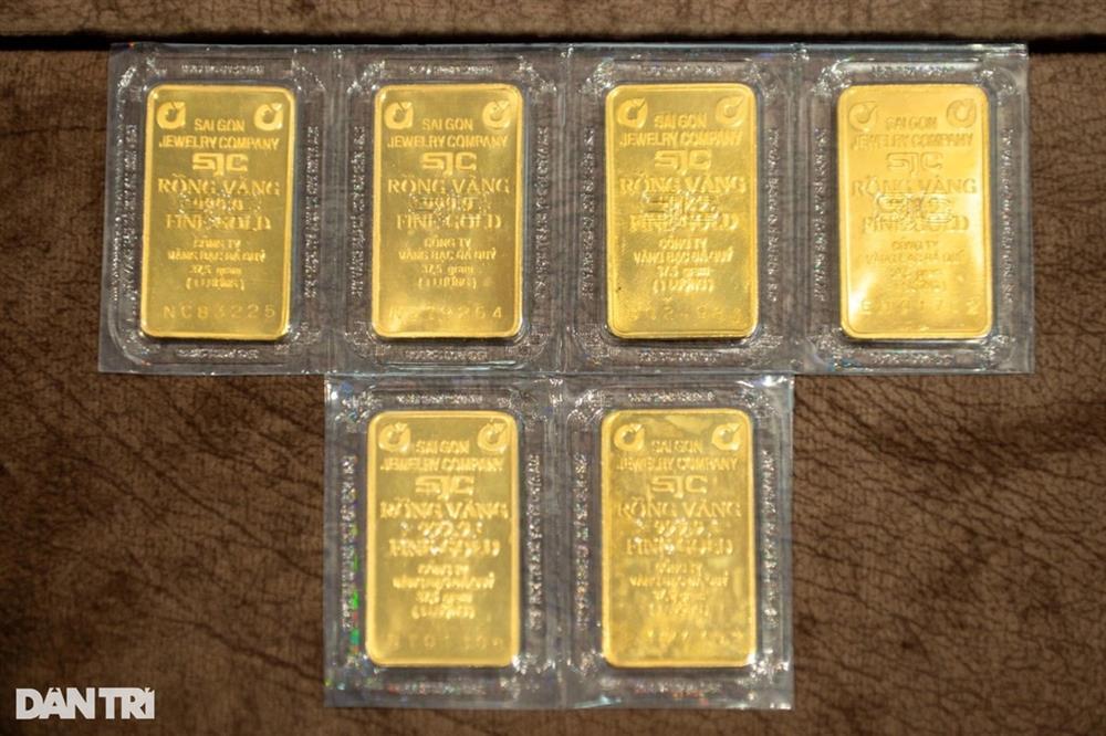 Giá vàng trong nước vẫn đắt hơn thế giới gần 18 triệu đồng/lượng-1