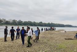 Hai cháu bé mất tích trên sông Lam: Đã tìm thấy 1 thi thể