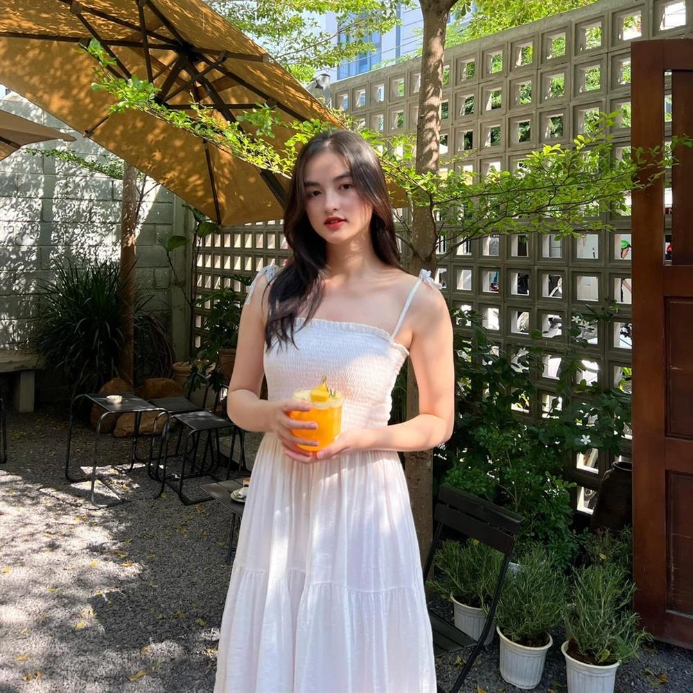 Dàn hoa khôi, á khôi Ngoại thương vừa xinh đẹp vừa đa tài giờ ra sao?-2