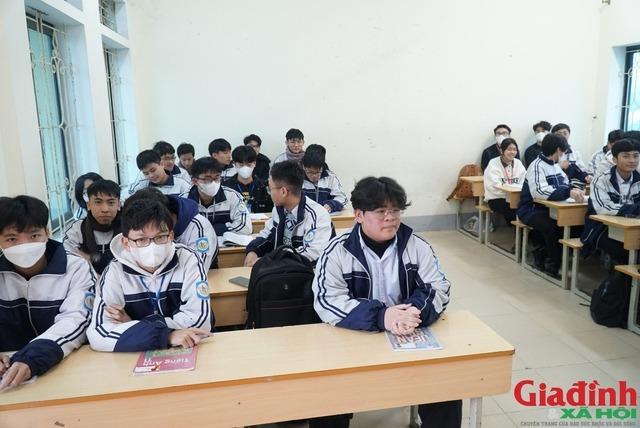 Chuyện lạ quanh giải nhất tiếng Anh quốc gia của cậu học trò chuyên Tin ở Nghệ An-2