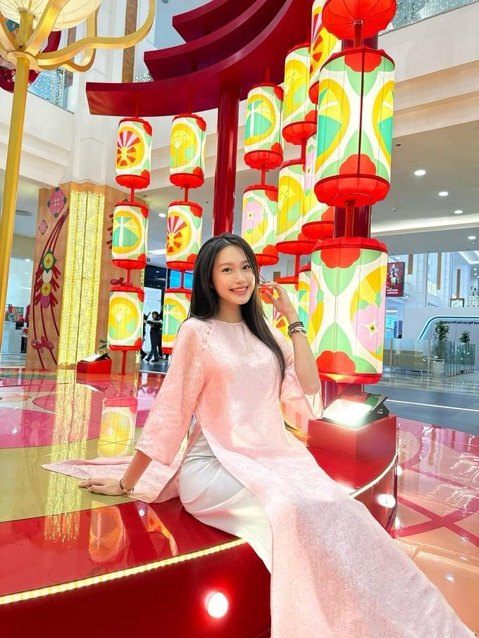 Cuộc sống sướng như tiên của những mỹ nhân Việt lấy chồng sớm-8