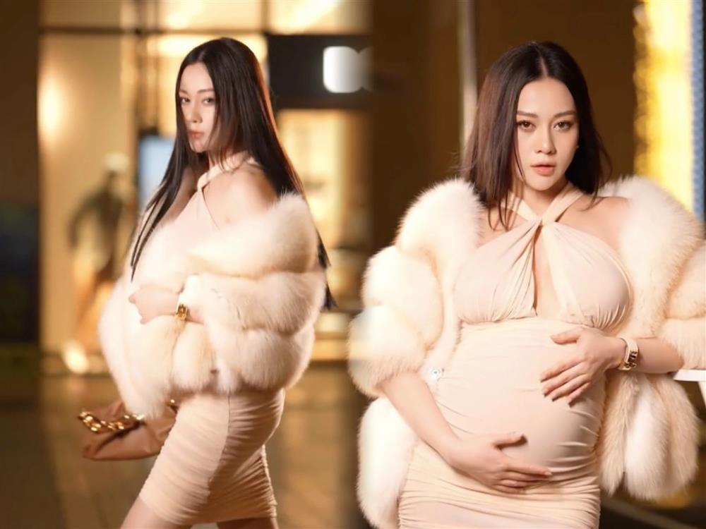 Phương Oanh bế bầu 6 tháng thả dáng chuẩn đại minh tinh-1