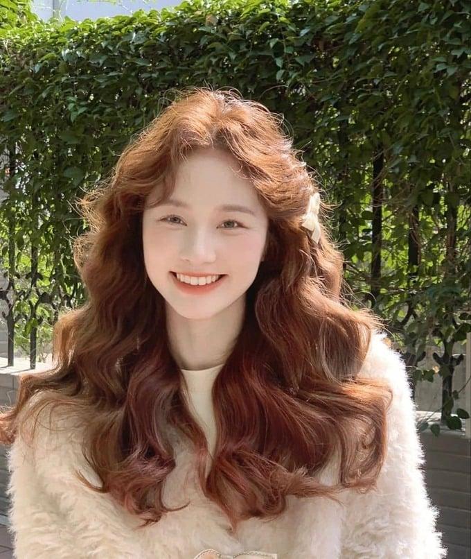 Kiểu tóc uốn xoăn Thượng Hải hot trend 2024-1