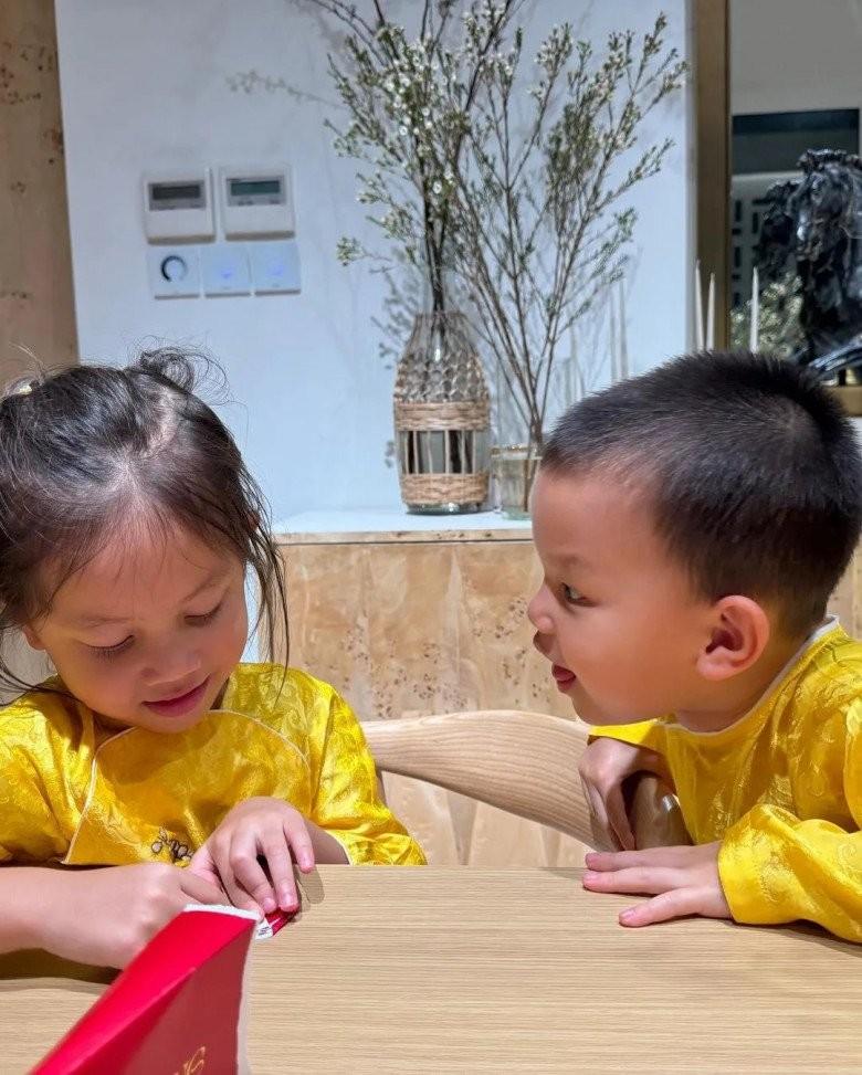 Hồ Ngọc Hà tinh tế khi chọn hoa chơi Tết Giáp Thìn trong biệt thự 30 tỷ-5