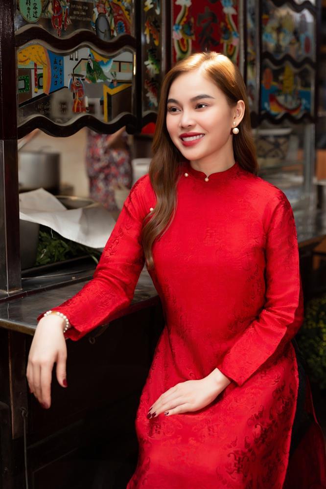 Giang Hồng Ngọc tiết lộ mối quan hệ hiện tại với các chị đẹp và chuyện làm dâu ngày Tết-1