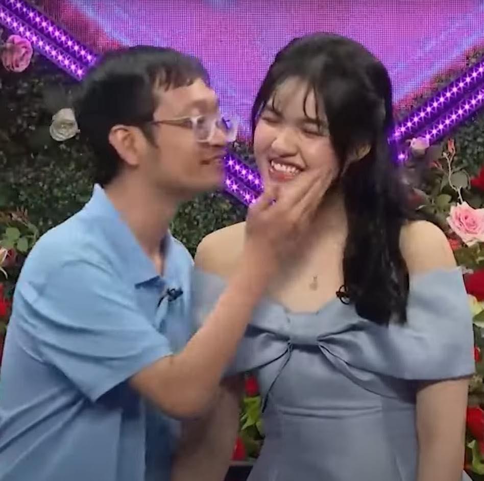 Chàng kỹ sư thu nhập 100 triệu đồng lên truyền hình tìm vợ, cô gái 22 tuổi bấm nút hẹn hò ngay lập tức-3