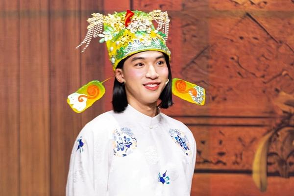 HIEUTHUHAI: Từng bị chê nhạt, sống khép kín giờ thành rapper vạn người mê-12