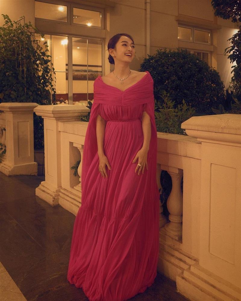 Kaity Nguyễn tuổi 25: Vóc dáng nóng bỏng, nói gì về tin đồn là đại gia?-8