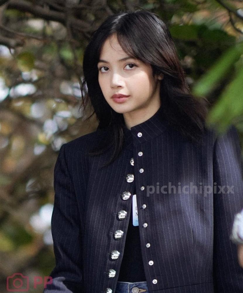 Lisa tới Mỹ hẹn hò cùng bạn trai, ngày càng thân với chị dâu tương lai-3