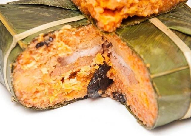 Cũng được làm từ nguyên liệu truyền thống, nhưng các loại bánh chưng ngày Tết này lại vô cùng độc lạ-3