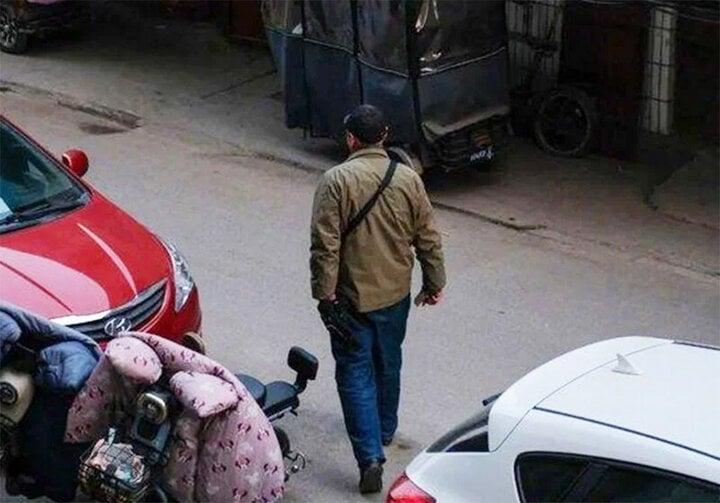 Gặp họa khi cứu 2 cô gái khỏi bọn xã hội đen, người đàn ông kiện kẻ vô ơn ra tòa-1