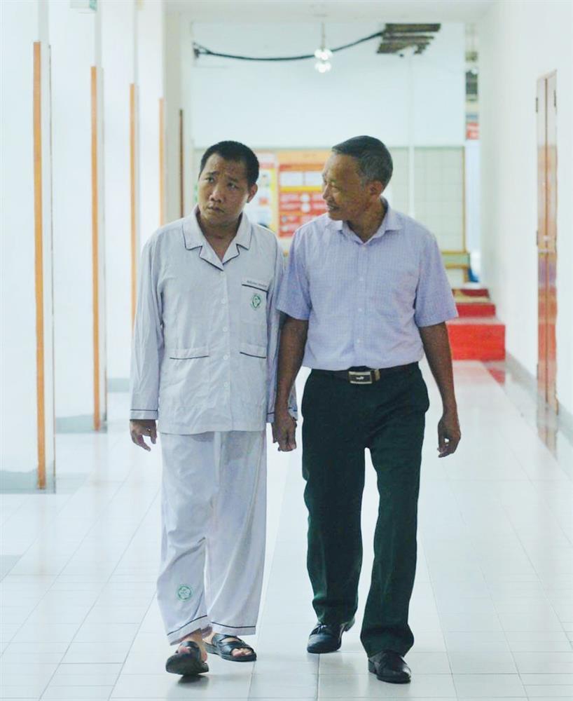 Nạn nhân nặng nhất vụ cháy chung cư mini: Tết thiếu đào, quất nhưng còn hy vọng-5