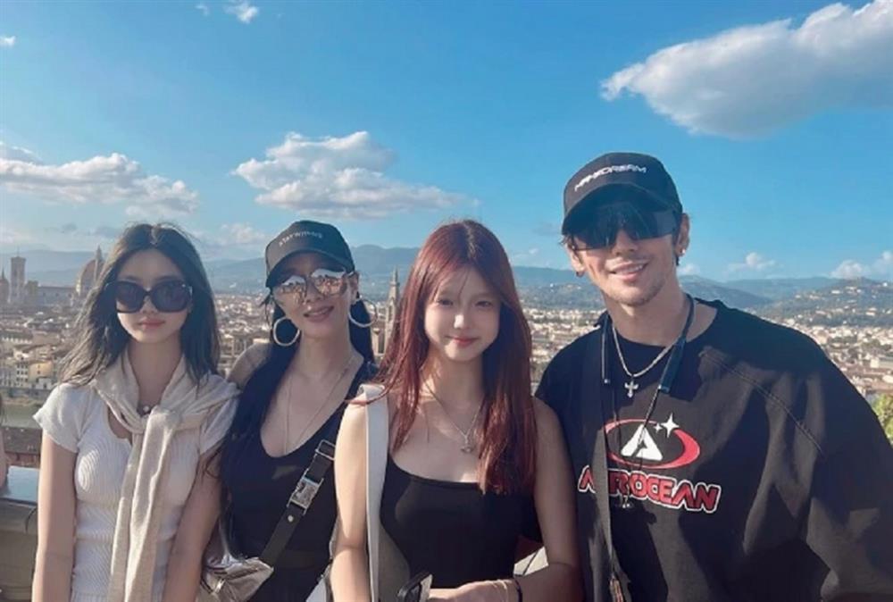 Nhan sắc ngọt ngào của con gái mỹ nhân gốc Việt Chung Lệ Đề-3