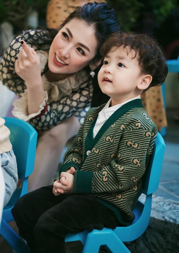 Mỹ nhân về đích sau Đặng Thu Thảo giờ sống kín tiếng, vẻ đẹp đậm chất Á Đông của mẹ một con được ngưỡng mộ-7