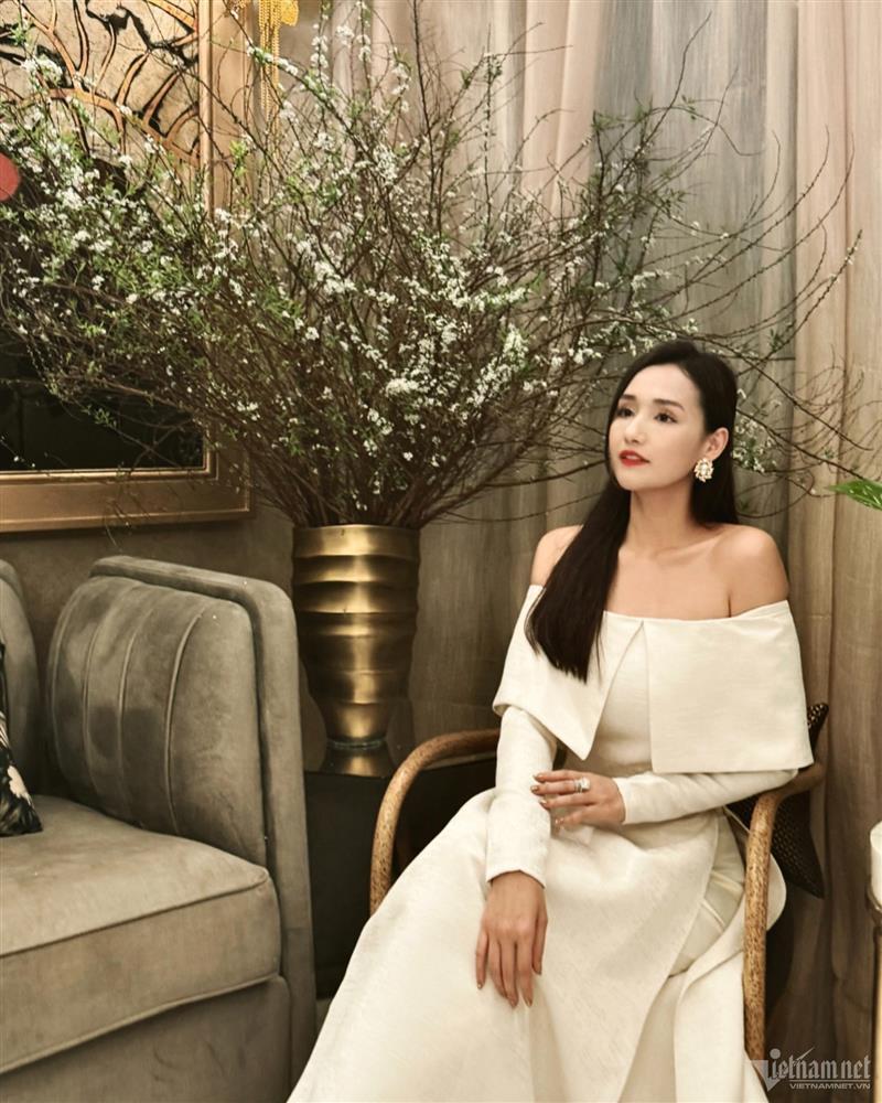 Biệt thự ven sông gần 60 tỷ của Lã Thanh Huyền lung linh ngày Tết-7