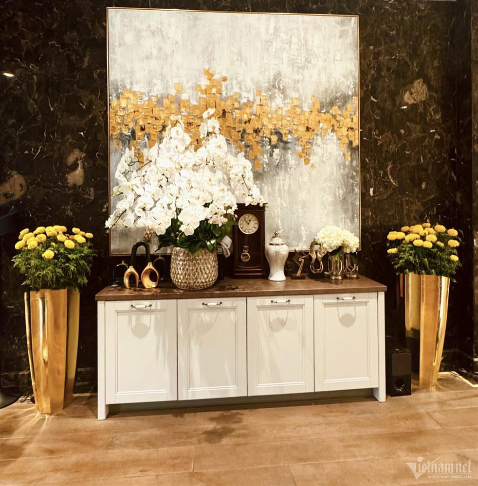 Biệt thự ven sông gần 60 tỷ của Lã Thanh Huyền lung linh ngày Tết-6