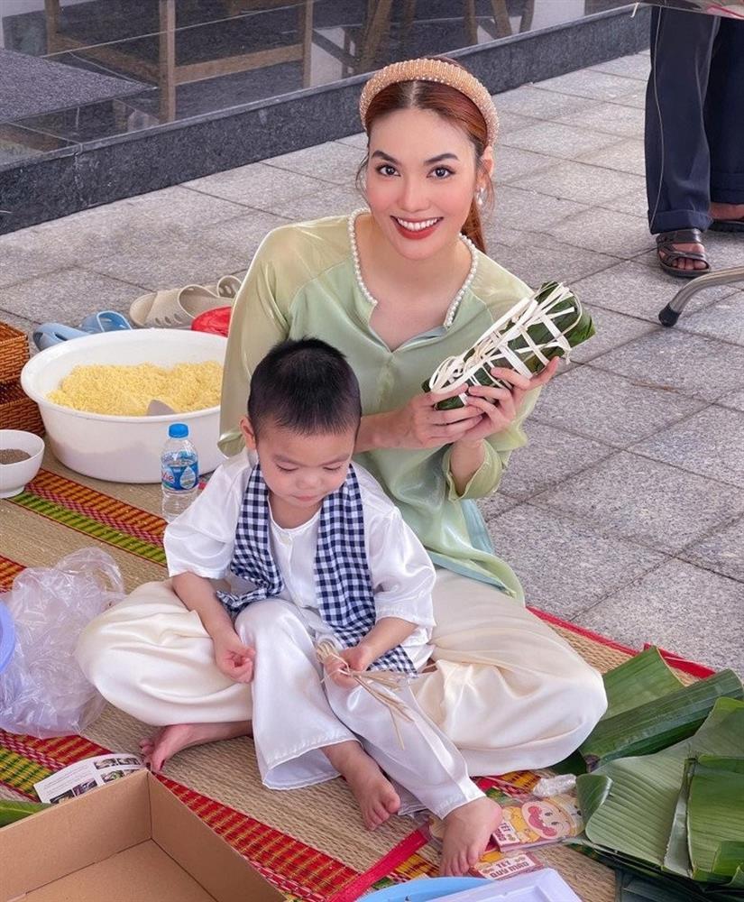 Dâu hào môn ngày Tết: Đỗ Mỹ Linh bỡ ngỡ bên mẹ chồng, Hà Tăng đảm đang-7