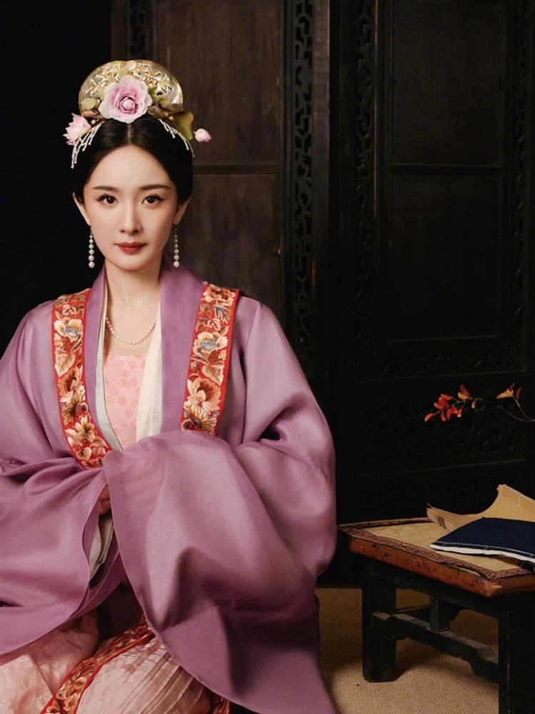 Nhan sắc xinh đẹp tuyệt trần ở tuổi 38 của Dương Mịch gây sốt-4