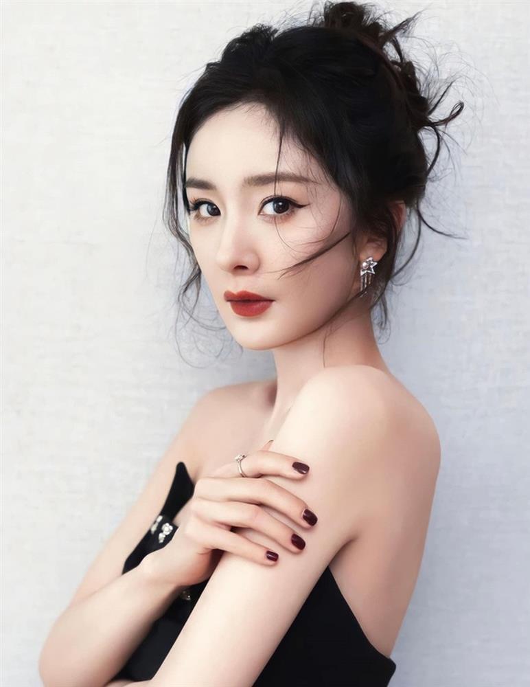 Nhan sắc xinh đẹp tuyệt trần ở tuổi 38 của Dương Mịch gây sốt-7
