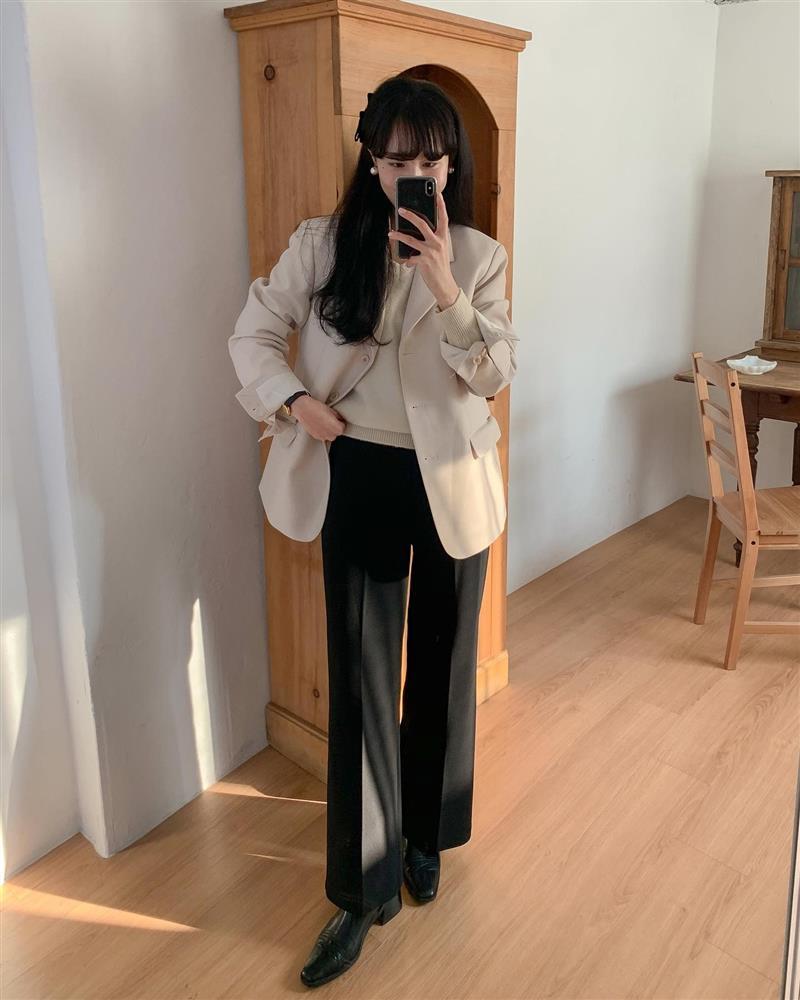 5 kiểu trang phục thanh lịch nên mặc đi chúc Tết-1