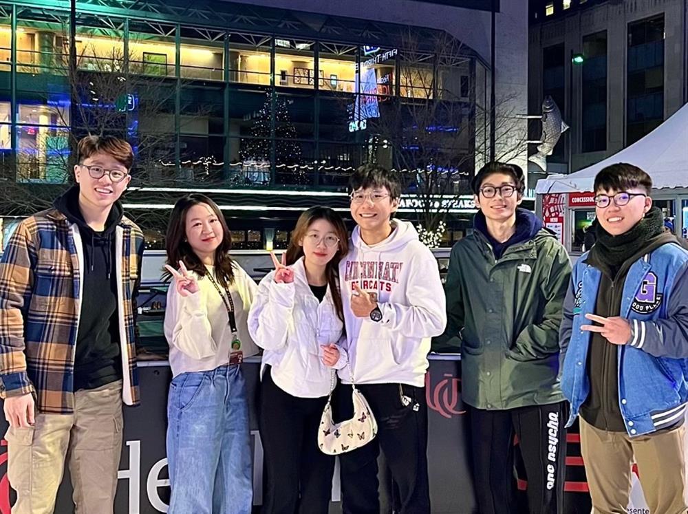 Du học sinh đón Tết xa nhà: Ăn hết chiếc bánh chưng, mong nghe bố mẹ mắng-4