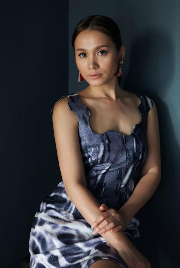 Ngọc Khánh: Hoa hậu tuổi Thìn có cuộc sống hôn nhân bí ẩn bên chồng Tây-2