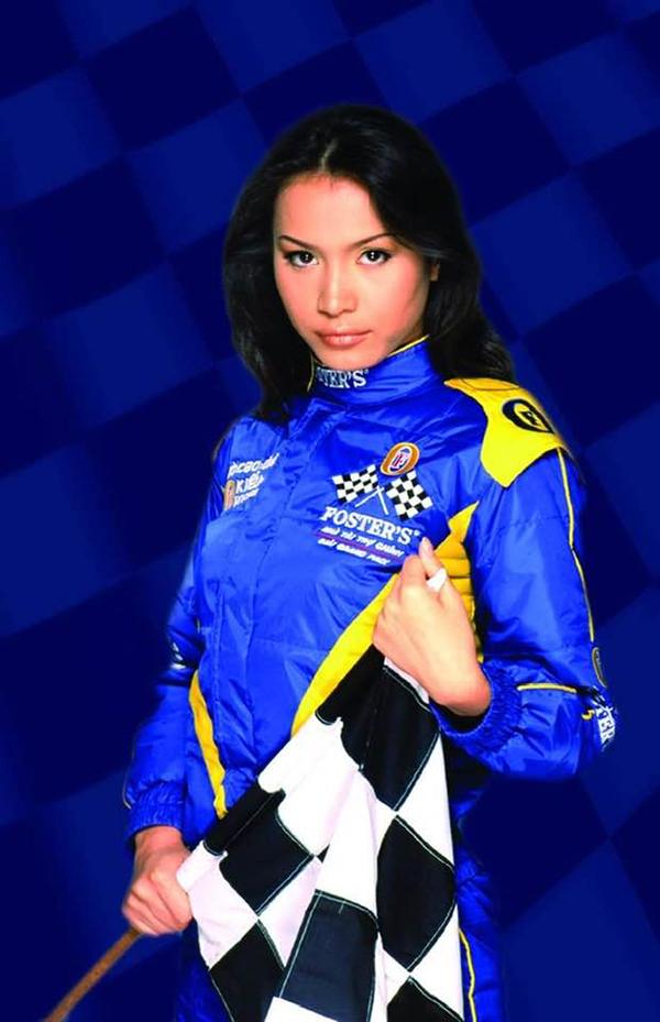 Ngọc Khánh: Hoa hậu tuổi Thìn có cuộc sống hôn nhân bí ẩn bên chồng Tây-3