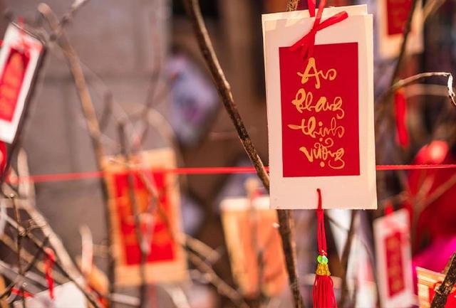 Xuất hành đầu năm 2024 vào ngày giờ và hướng nào đẹp nhất để cả năm vui vẻ, tài lộc dồi dào-2