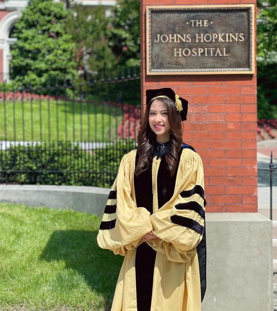 Lời chúc Tết đặc biệt của quán quân Olympia, hoa khôi Đại học Ngoại thương-5