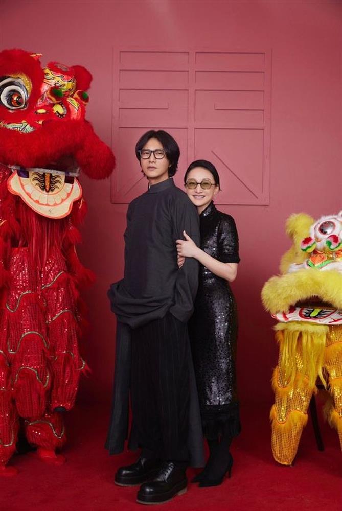 Đôi bạn thân Châu Tấn và Trần Khôn chụp ảnh mừng năm mới-1