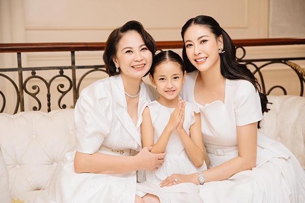 Hà Kiều Anh: Hoa hậu tuổi Thìn sống viên mãn như thế nào bên chồng đại gia?-5