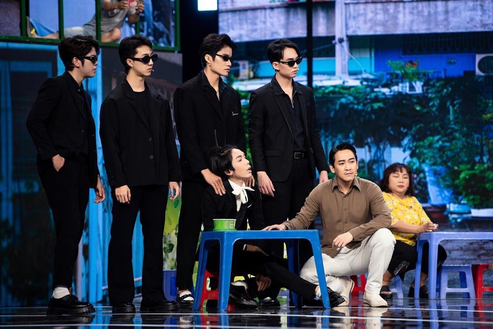 Táo xuân 2024: Tái hiện loạt trend giới trẻ, Hoa hậu Lê Hoàng Phương gây bất ngờ-3