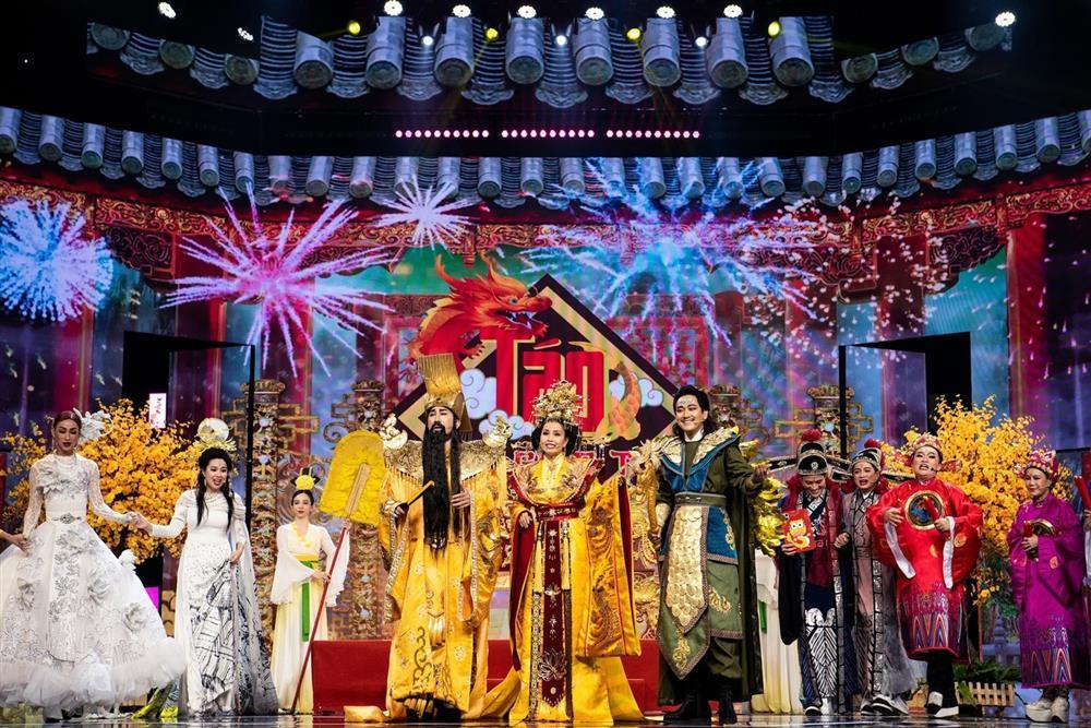 Táo xuân 2024: Tái hiện loạt trend giới trẻ, Hoa hậu Lê Hoàng Phương gây bất ngờ-4