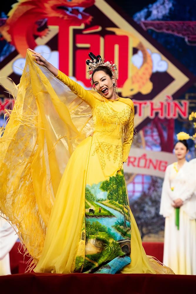 Táo xuân 2024: Tái hiện loạt trend giới trẻ, Hoa hậu Lê Hoàng Phương gây bất ngờ-5