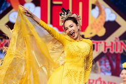 'Táo xuân 2024': Tái hiện loạt 'trend' giới trẻ, Hoa hậu Lê Hoàng Phương gây bất ngờ
