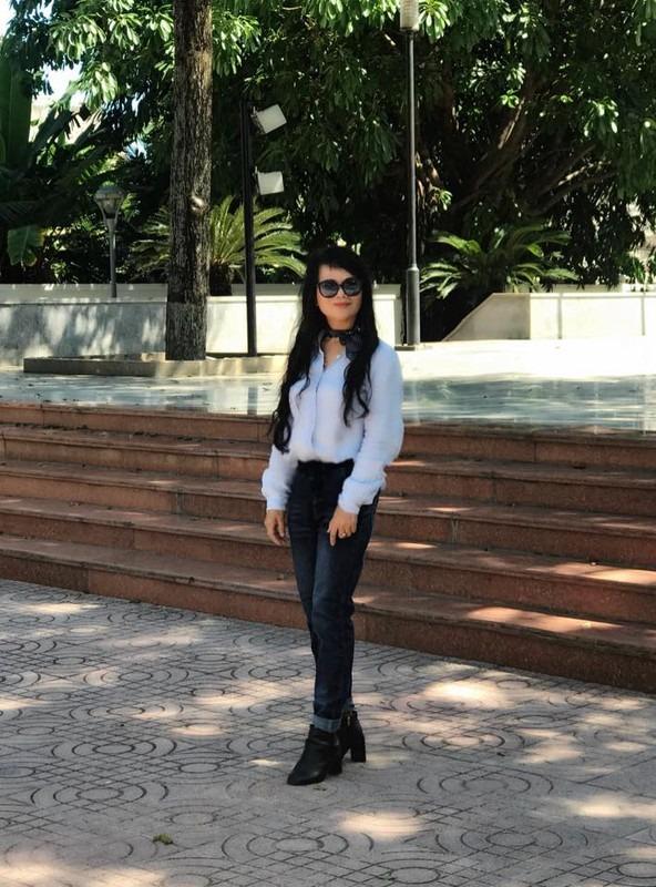 Ngỡ ngàng sắc vóc lão hóa ngược tuổi U60 - U70 của các bà mẹ sao Việt, mẹ Hà Hồ còn tự tin diện đồ tắm-9