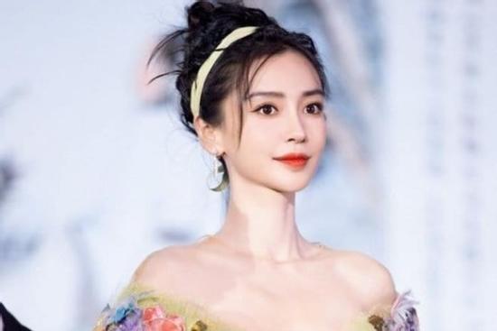 Angelababy làm gì để chuộc lỗi?