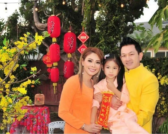 Nghệ sĩ hải ngoại đón Tết: Đậm đà vị cổ truyền-7