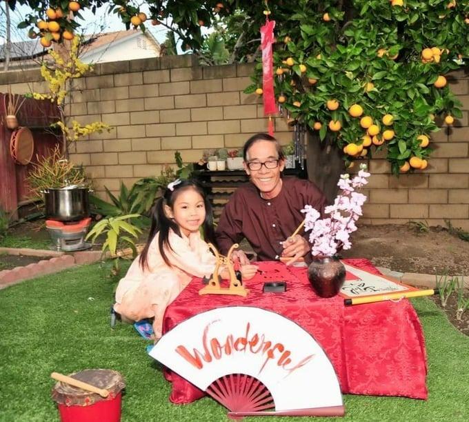 Nghệ sĩ hải ngoại đón Tết: Đậm đà vị cổ truyền-9